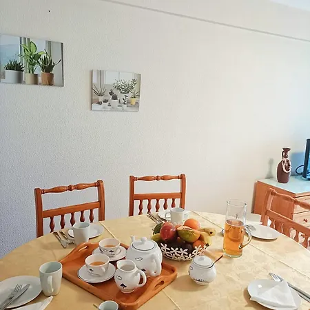 Flat Apartment *
