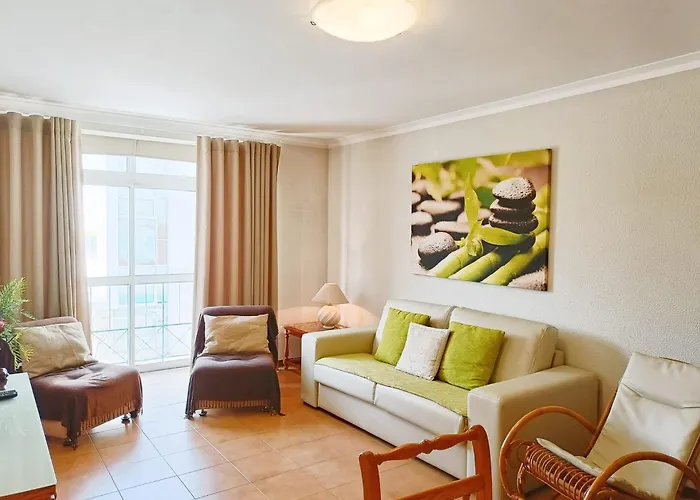 Flat * Σεσίμπρα