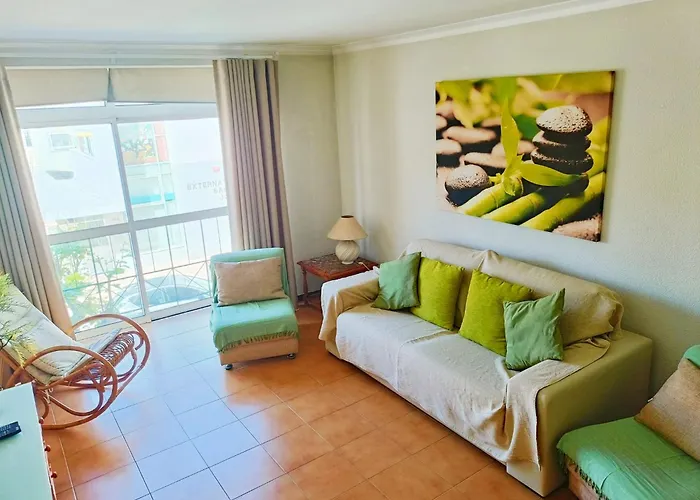 Flat * Σεσίμπρα